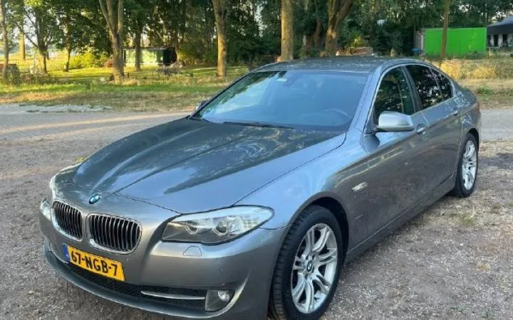 BMW 528i 2010